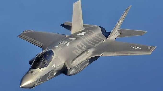     F-35,   