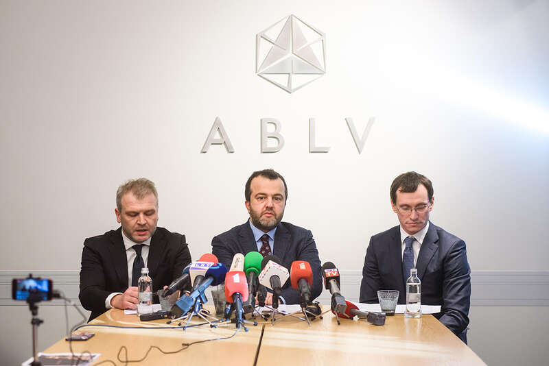 A press conference at ABLV uqiquqiqheieatf